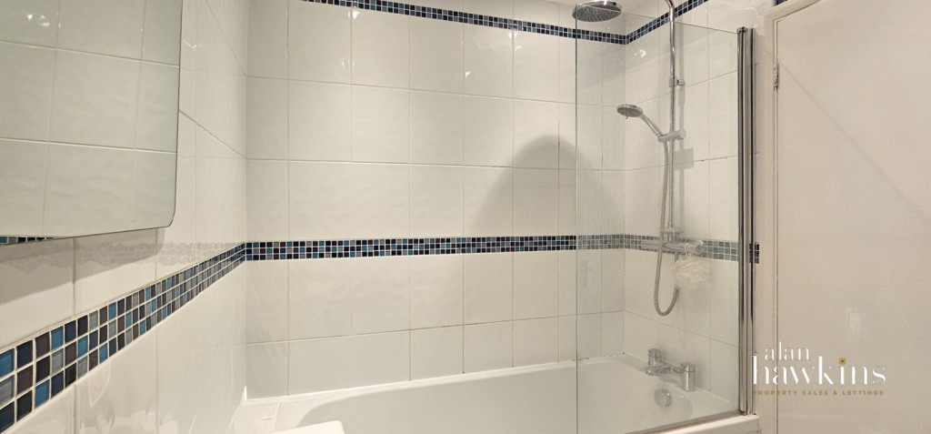 Images for Bridgelands, Royal Wootton Bassett, SN4 EAID:ahawkins BID:125896
