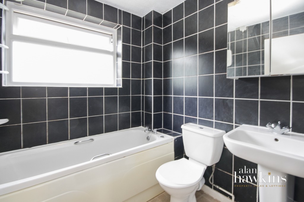 Images for Matley Moor, Liden, SN3 EAID:ahawkins BID:125896