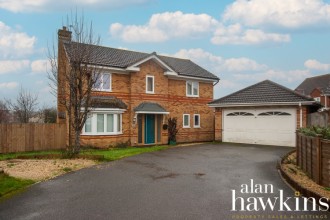 26    Otter Way, Royal Wootton Bassett, Wiltshire, SN4 7SH, UK
