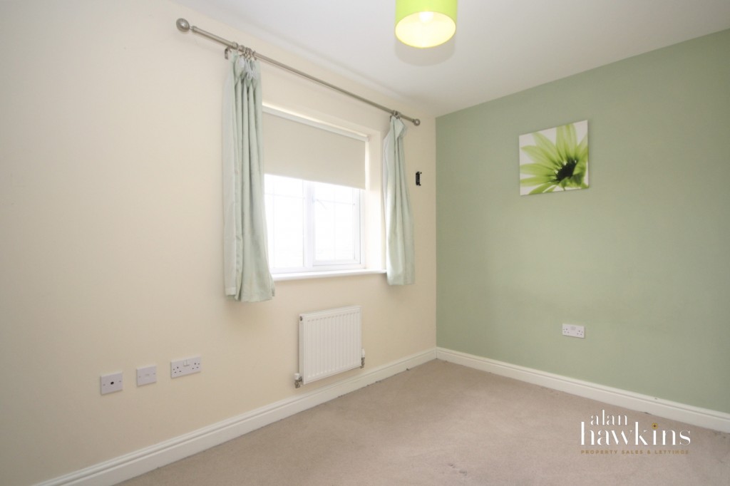 Images for Hyde Road, Royal Wootton Bassett, SN4 EAID:ahawkins BID:125896