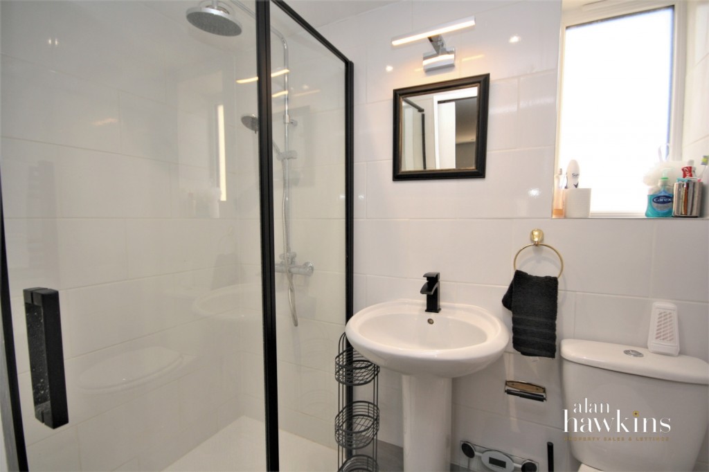 Images for Titmouse Cottage, Brinkworth, SN15 EAID:ahawkins BID:125896