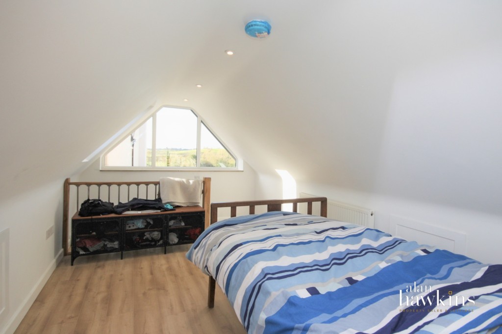 Images for Titmouse Cottage, Brinkworth, SN15 EAID:ahawkins BID:125896
