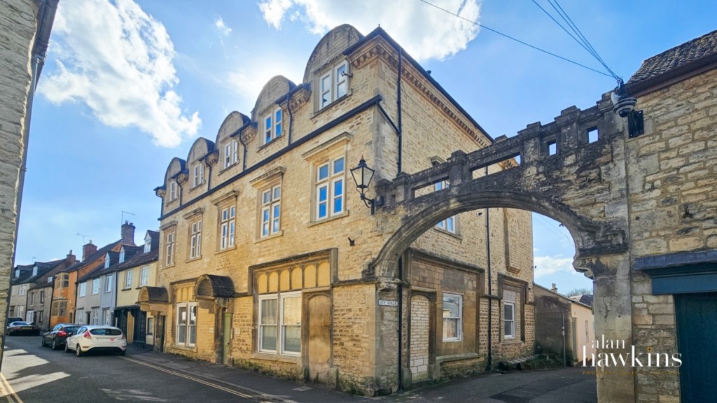 Images for St Margaret House, Calne, Wiltshire, SN11 0JL EAID:ahawkins BID:125896