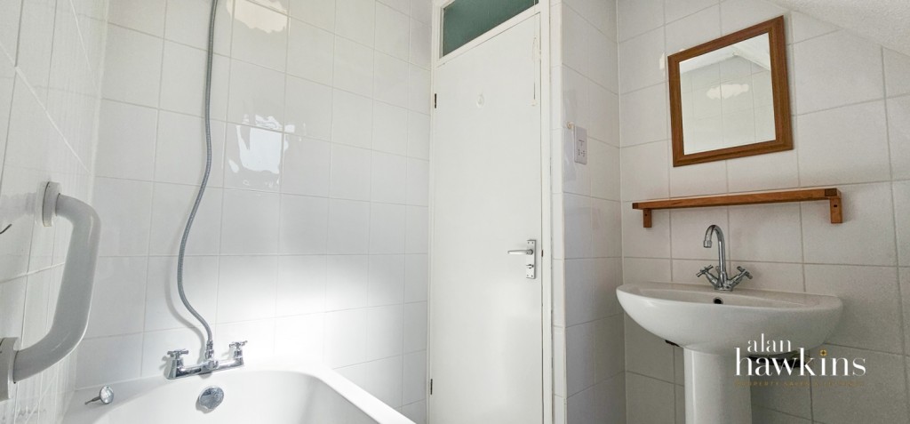 Images for Anglesey Close, Westlea, SN5 EAID:ahawkins BID:125896