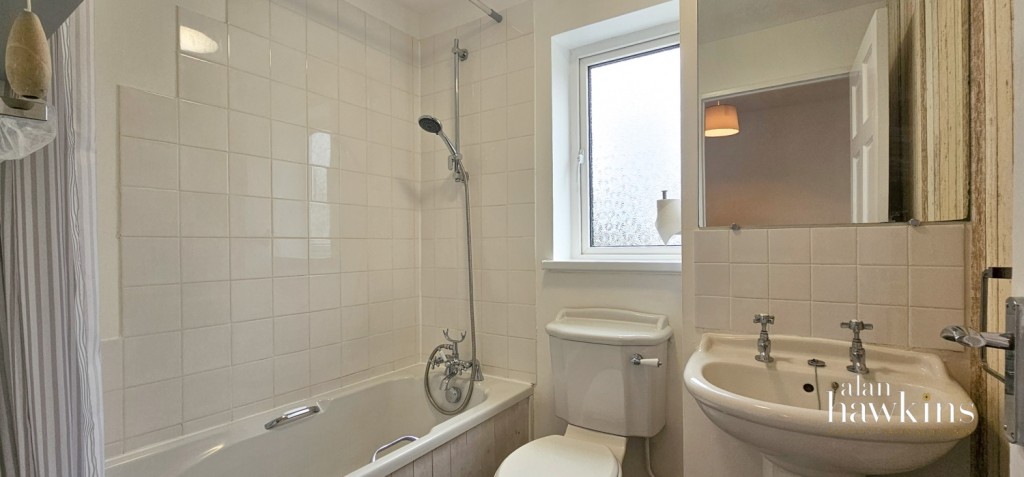Images for Kimbolton Close, Freshbrook, SN5 EAID:ahawkins BID:125896
