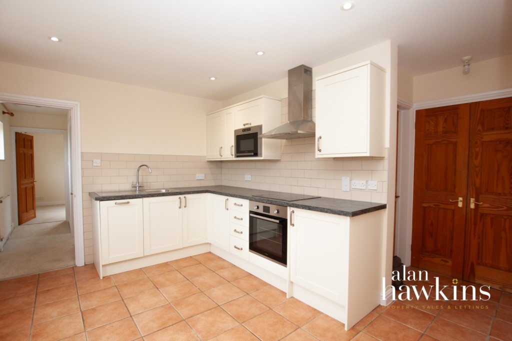 Images for Olivemead Lane, Dauntsey, Chippenham, Wiltshire, SN15 4JF EAID:ahawkins BID:125896