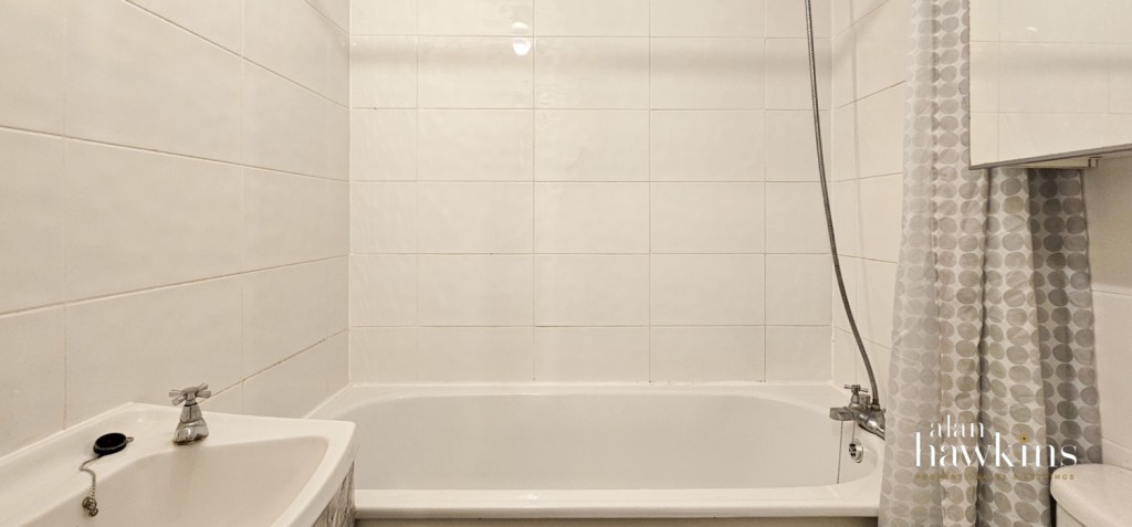 Images for Marlborough Court, Royal Wootton Bassett, SN4 EAID:ahawkins BID:125896