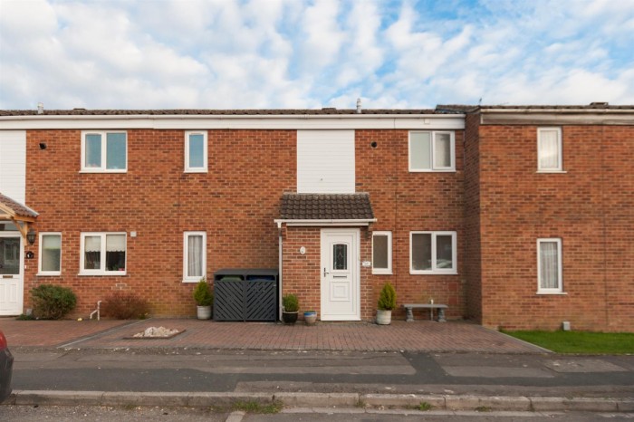 View Full Details for Fairfield, Royal Wootton Bassett SN4 7 - EAID:11742, BID:1