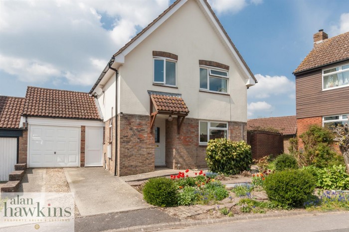 View Full Details for Bennett Hill Close, Royal Wootton Bassett SN4 8 - EAID:11742, BID:1