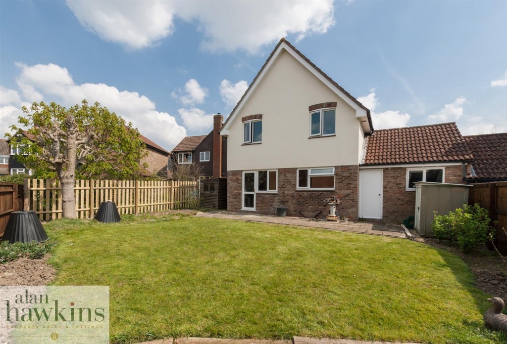 Images for Bennett Hill Close, Royal Wootton Bassett SN4 8 EAID:11742 BID:1