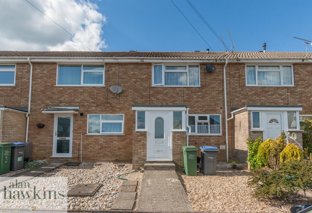 Images for Longfellow Crescent, Royal Wootton Bassett SN4 8 EAID:11742 BID:1