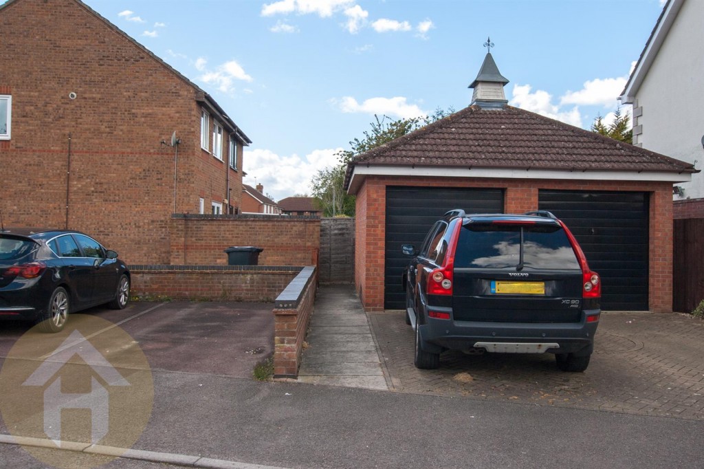 Images for Pheasant Close, Covingham, Swindon EAID:11742 BID:1