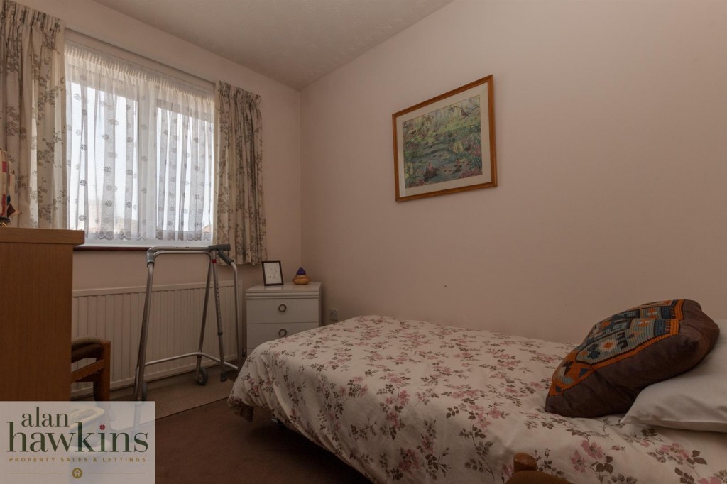 Images for Alderney Close, Royal Wootton Bassett SN4 8 EAID:11742 BID:1