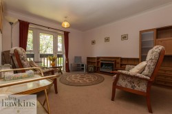 View Full Details for The Mulberrys, Royal Wootton Bassett, SN4 8 - EAID:11742, BID:1