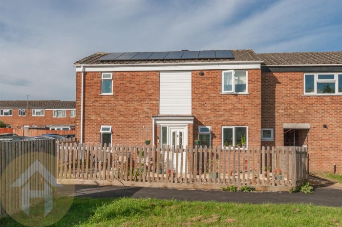 View Full Details for Fairfield, Royal Wootton Bassett, - EAID:11742, BID:1