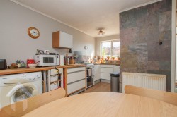 View Full Details for Fairfield, Royal Wootton Bassett, - EAID:11742, BID:1