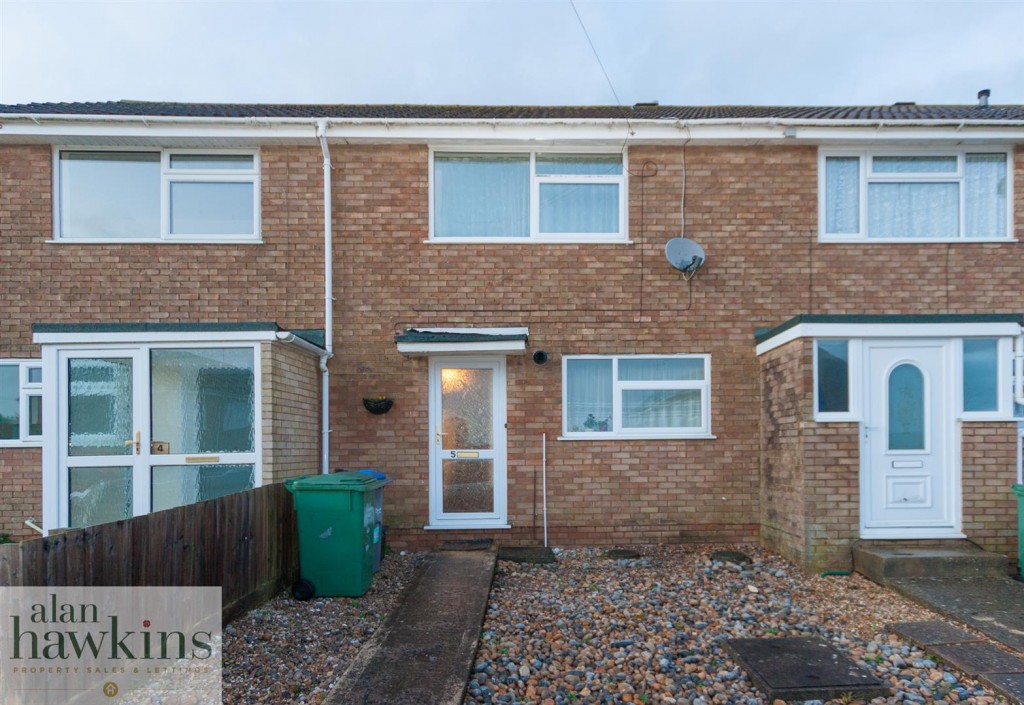 Images for Longfellow Crescent, Royal Wootton Bassett EAID:11742 BID:1