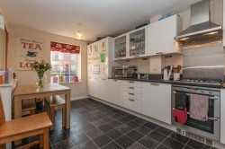 View Full Details for Da Vinci Walk, Royal Wootton Bassett SN4 7 - EAID:11742, BID:1