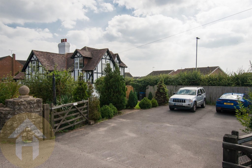 Images for Royal Wootton Bassett SN4 EAID:11742 BID:1