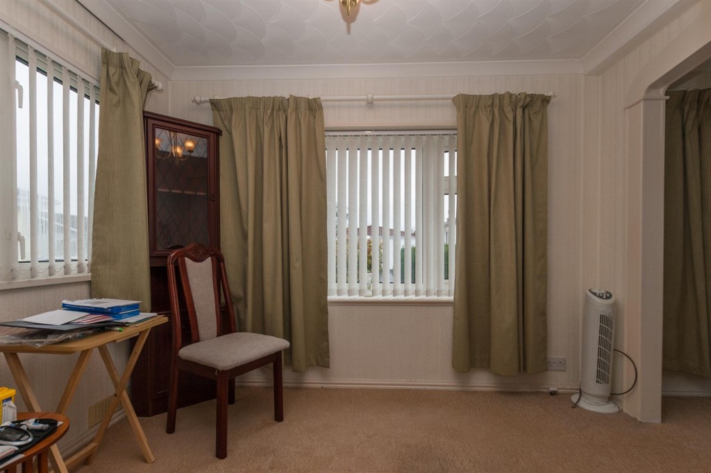 Images for Lillybrook Estate, Lyneham SN15 EAID:11742 BID:1