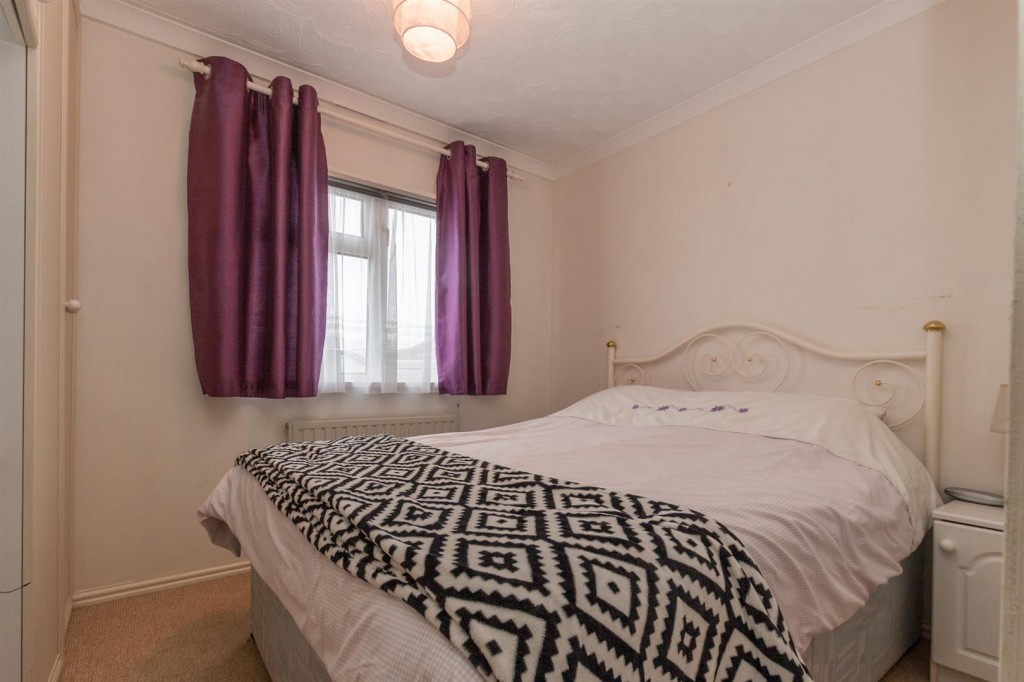 Images for Lillybrook Estate, Lyneham SN15 EAID:11742 BID:1