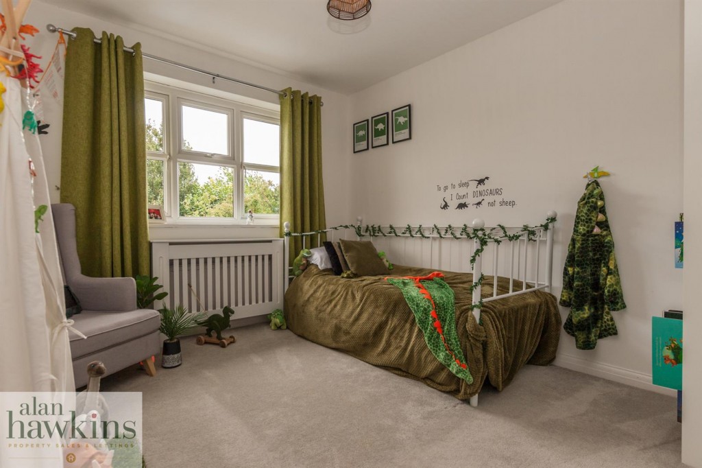 Images for Saltspring Drive, Royal Wootton Bassett SN4 7 EAID:11742 BID:1