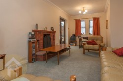 View Full Details for Pitchens End, Broad Hinton, SN4 - EAID:11742, BID:1