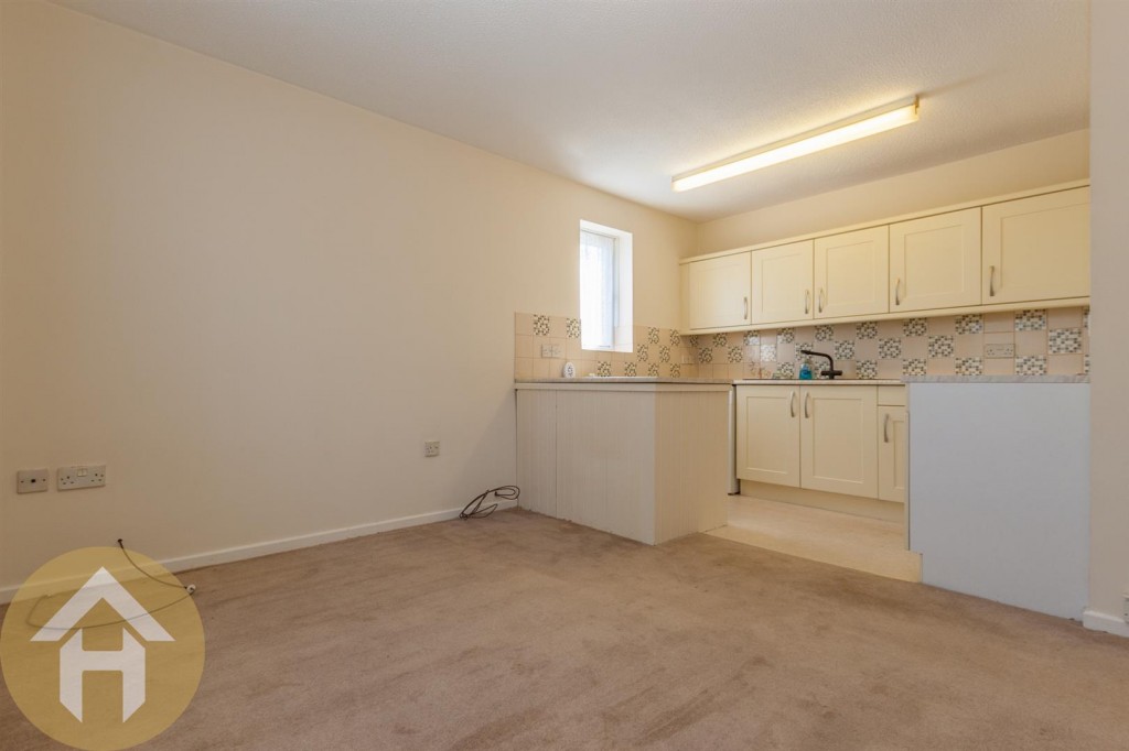 Images for Glenville Close, Wootton Bassett EAID:11742 BID:1