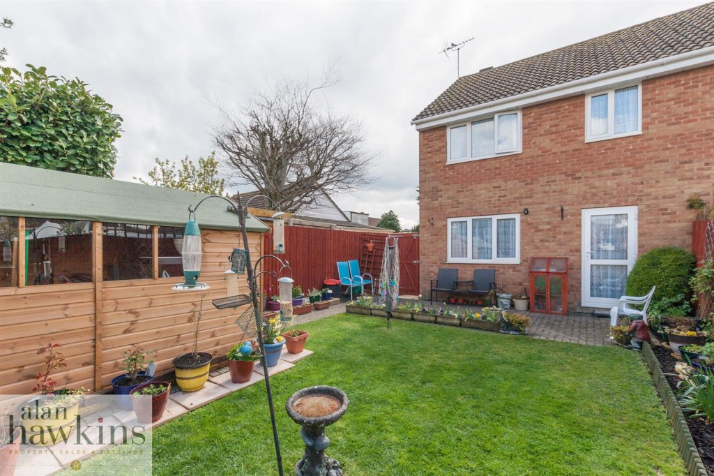 Images for Westbury Park, Royal Wootton Bassett SN4 EAID:11742 BID:1