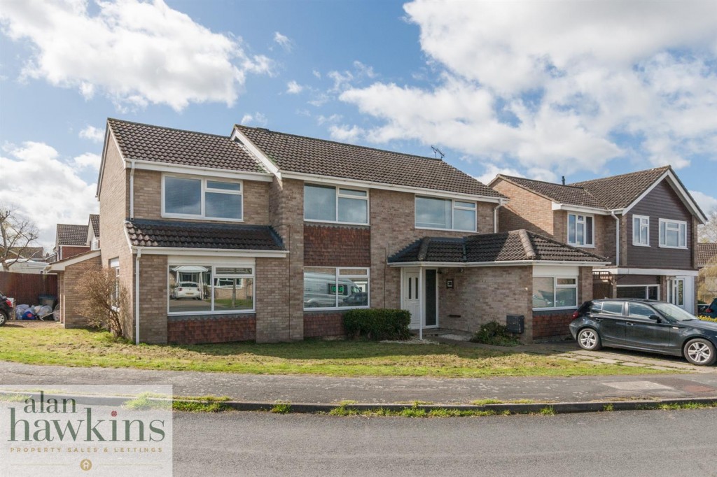 Images for Branscombe Drive, Royal Wootton Bassett EAID:11742 BID:1