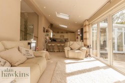 View Full Details for Honeyhill, Wootton Bassett - EAID:11742, BID:1