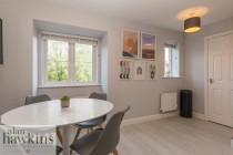 Images for Crosstrees, Royal Wootton Bassett