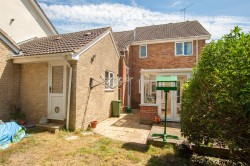 View Full Details for Middle Ground, Royal Wootton Bassett - EAID:11742, BID:1