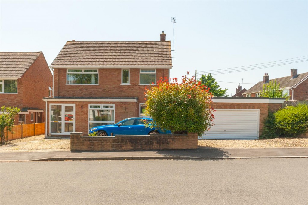 Images for Parsons Way, Royal Wootton Bassett EAID:11742 BID:1