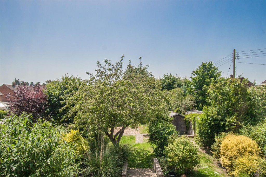 Images for Parsons Way, Royal Wootton Bassett EAID:11742 BID:1