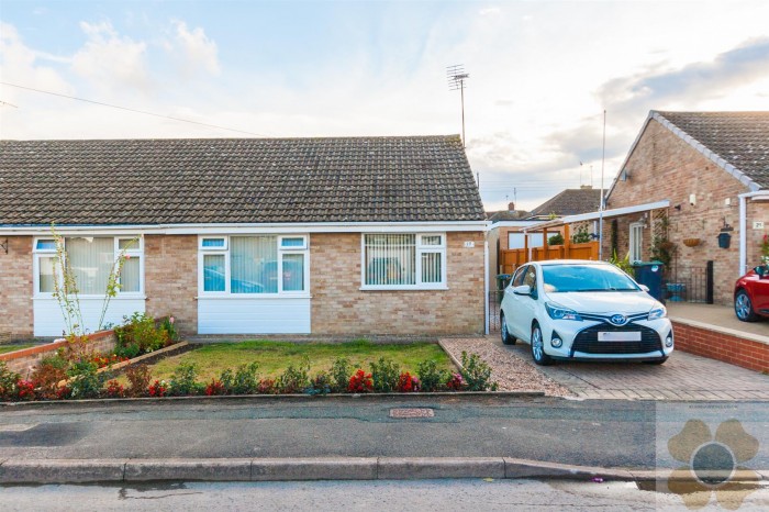 View Full Details for Byron Avenue, Royal Wootton Bassett - EAID:11742, BID:1