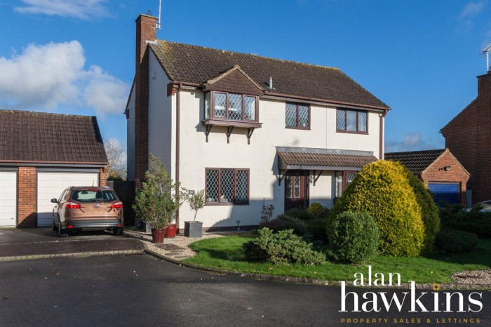 View Full Details for Garraways, Royal Wootton Bassett SN4 8 - EAID:11742, BID:1