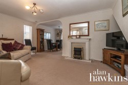 View Full Details for Aspen Close, Royal Wootton Bassett - EAID:11742, BID:1