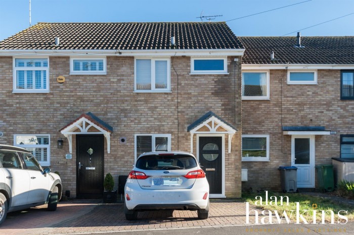 View Full Details for Coleridge Close, Royal Wootton Bassett SN4 8 - EAID:11742, BID:1