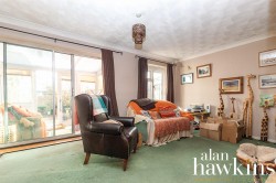 View Full Details for Sheridan Drive, Royal Wootton Bassett - EAID:11742, BID:1