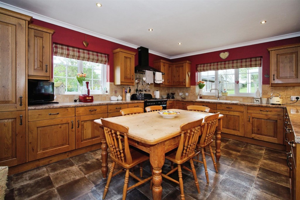 Images for Preston, Lyneham, Chippenham EAID:11742 BID:1