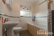 Images for Longleaze, Royal Wootton Bassett SN4 8