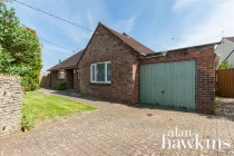 Images for Longleaze, Royal Wootton Bassett SN4 8