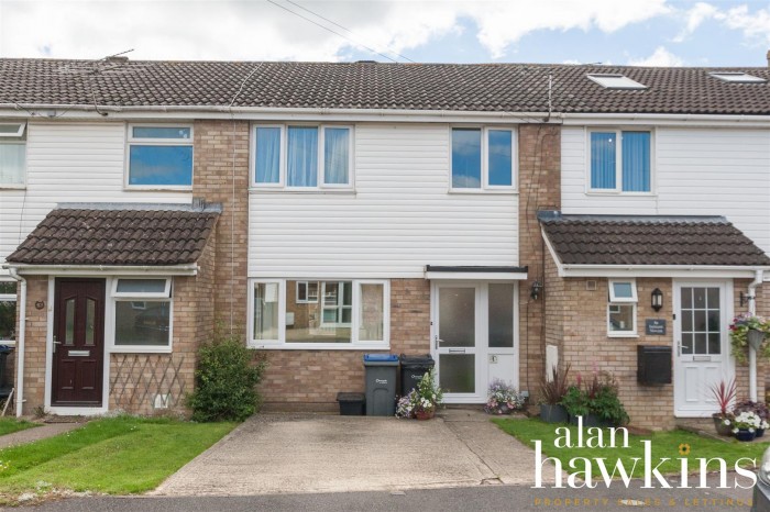 View Full Details for Swinburne Place, Royal Wootton Bassett - EAID:11742, BID:1