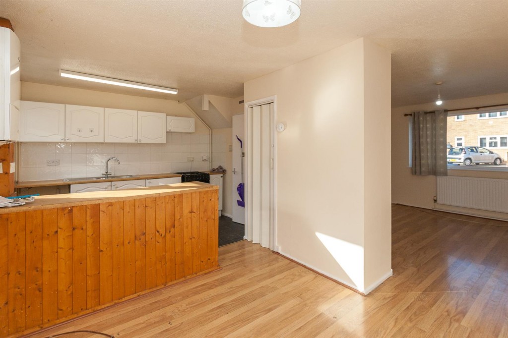 Images for Swinburne Place, Royal Wootton Bassett EAID:11742 BID:1