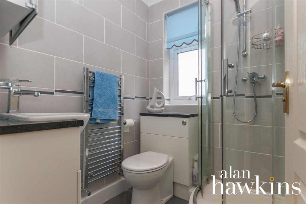 Images for Byron Avenue, Royal Wootton Bassett SN4 8 EAID:11742 BID:1