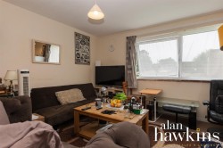 View Full Details for Shakespeare Road, Royal Wootton Bassett SN4 8 - EAID:11742, BID:1