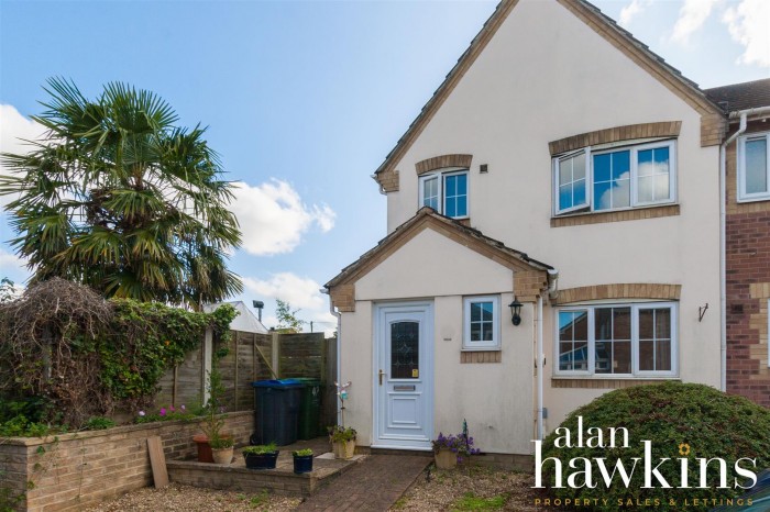 View Full Details for Webbs Court, Lyneham SN15 4 - EAID:11742, BID:1