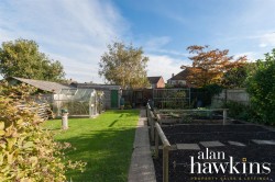 View Full Details for Brynards Hill, Royal Wootton Bassett SN4 7ER - EAID:11742, BID:1