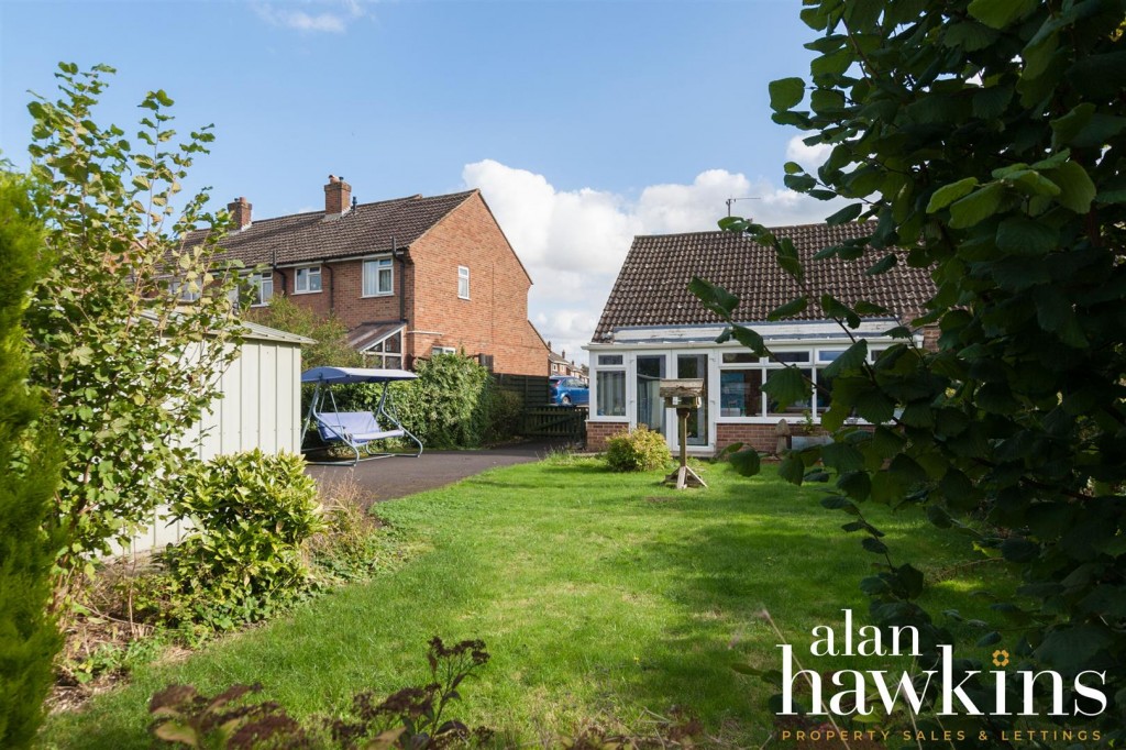 Images for Clarendon Drive, Royal Wootton Bassett SN4 8 EAID:11742 BID:1